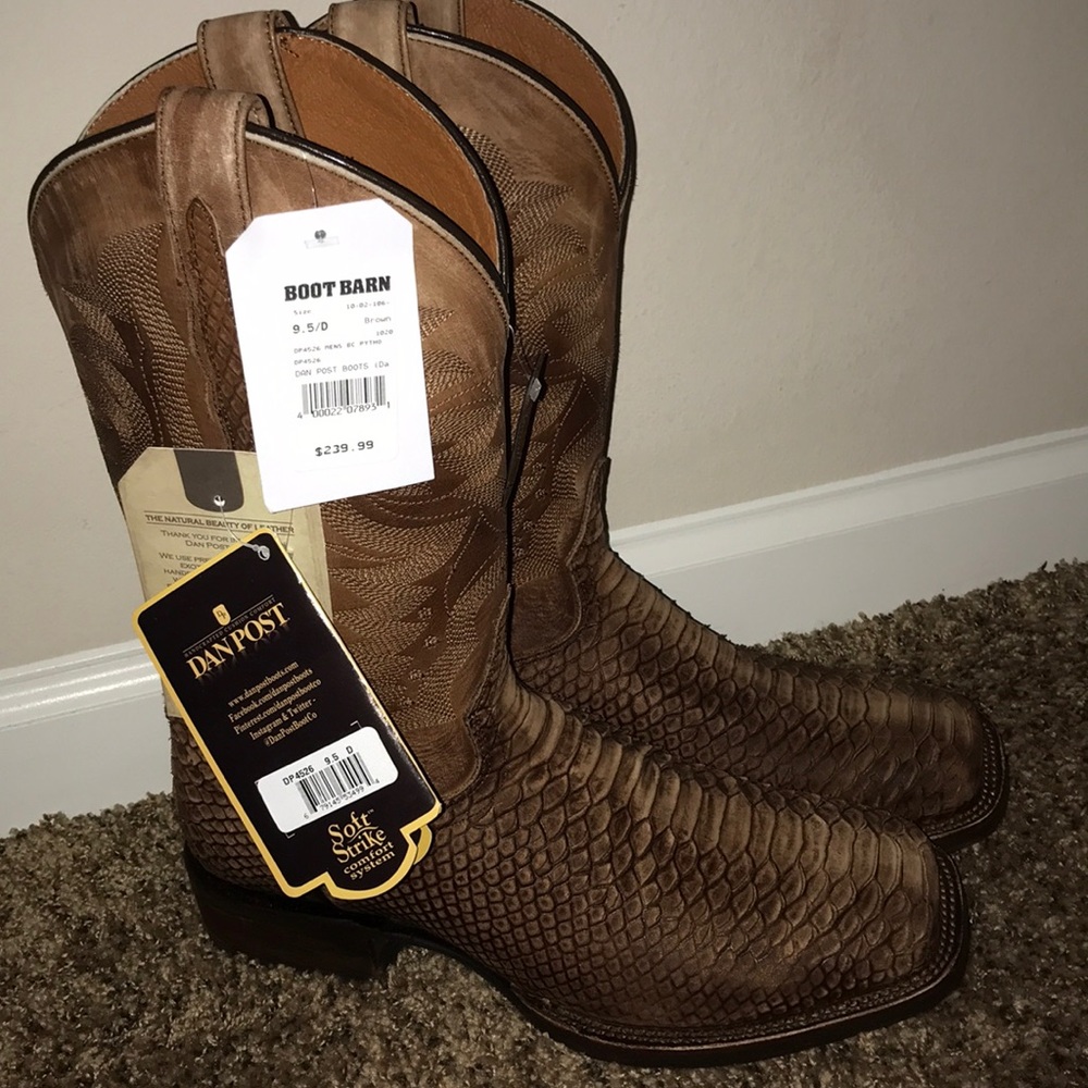 Men’s dan post exotic boots 9.5